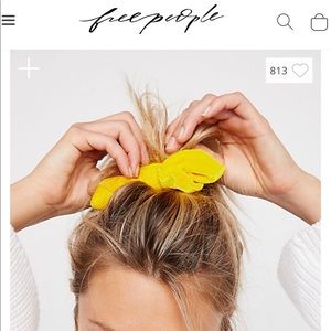3-pack velvet knotted scrunchies